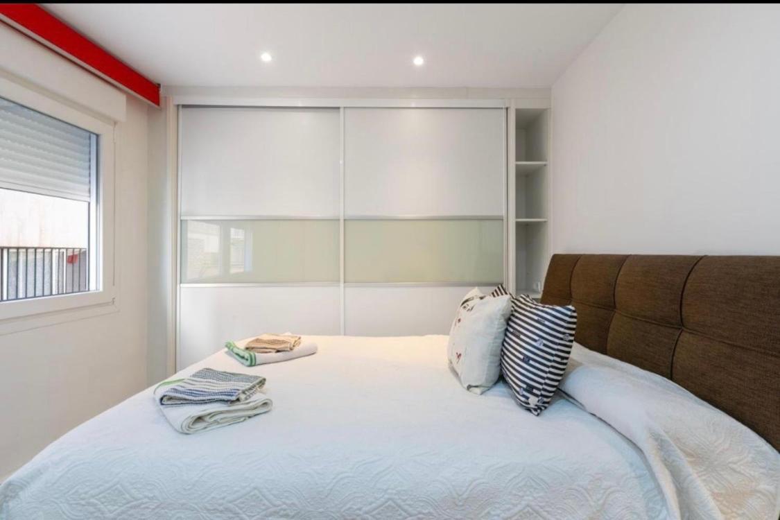 Vialia Apartamentos Suites Málaga Exterior foto